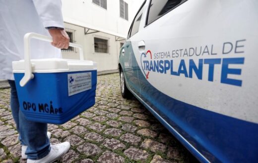 central-de-transplantes-paran-carro-transporte-rgos-768×512-1-1
